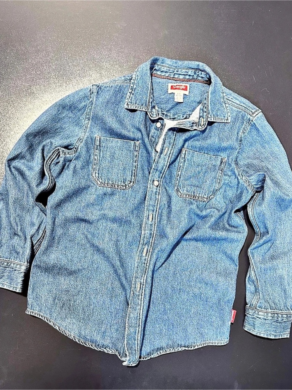Levi's Denim Button Down Shirt in Blue Like New L 10/12 Husky